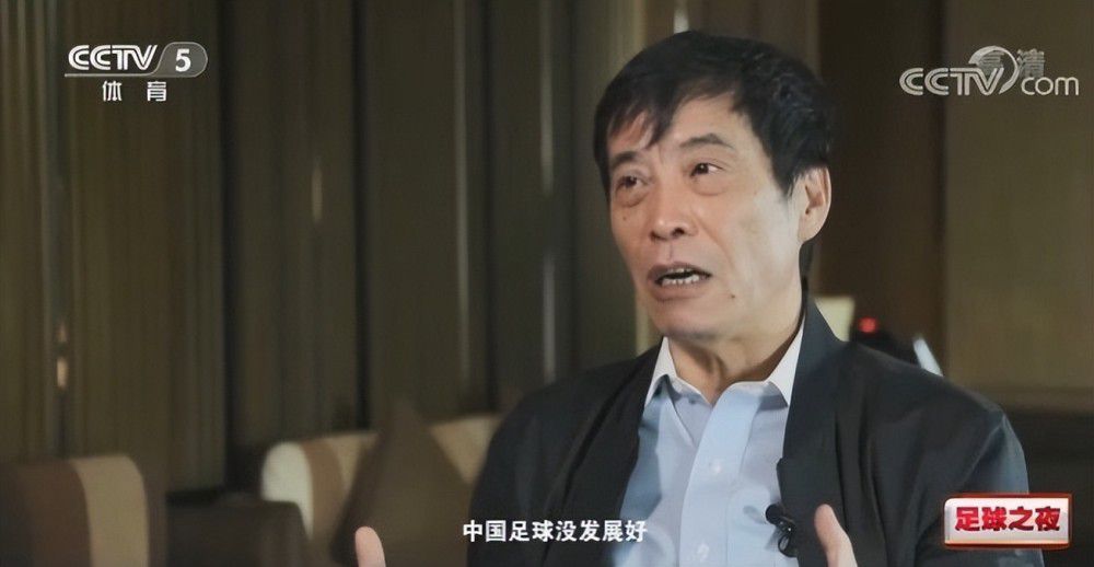 在车里被撞了八次高
